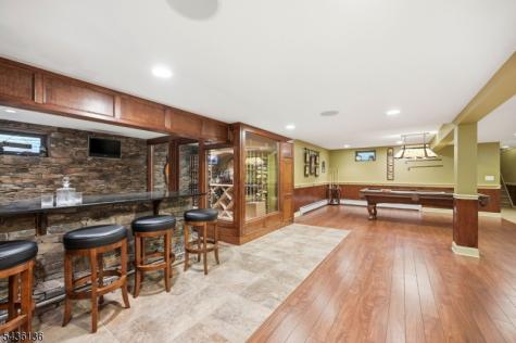 4 Harcourt Terrace Denville NJ 07834