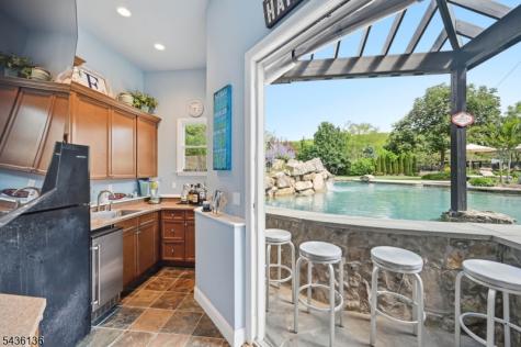 4 Harcourt Terrace Denville NJ 07834