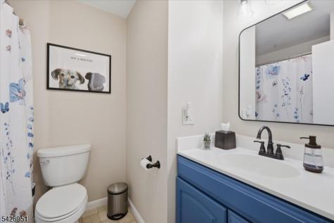47 Pudding Stone Way Lopatcong NJ 08865