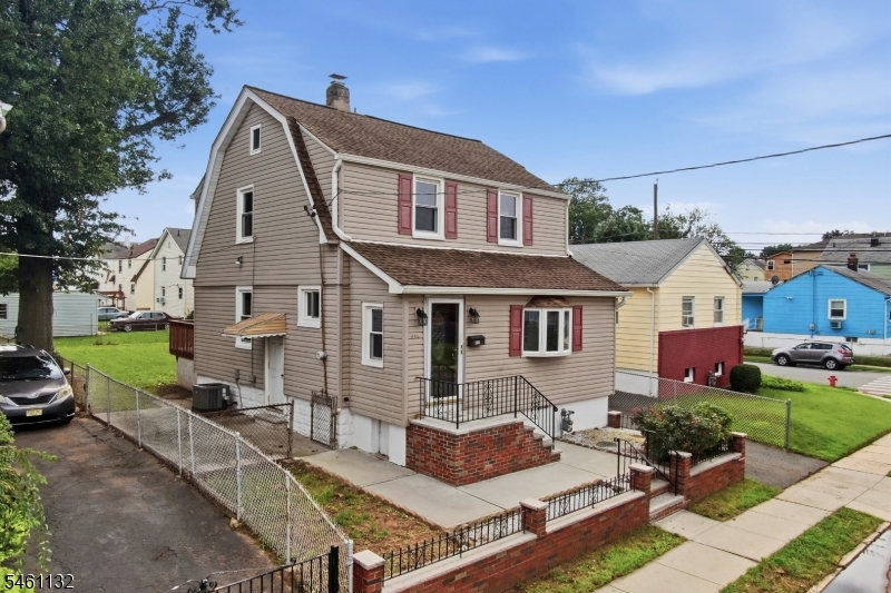 624 Britton Street Elizabeth NJ 07202