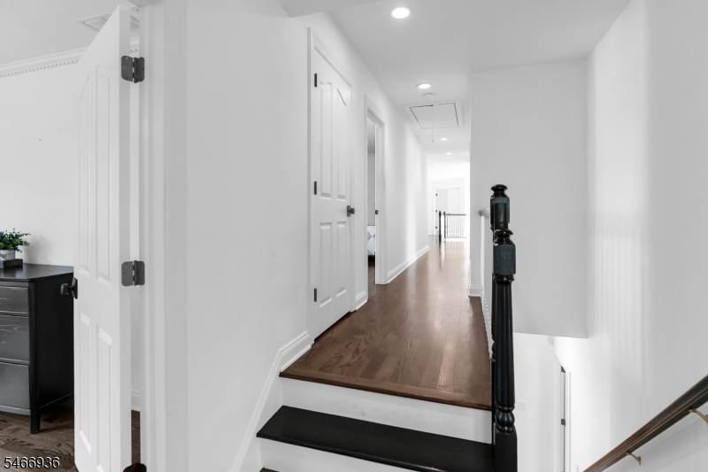 14 Paddock Court Bernards NJ 07920