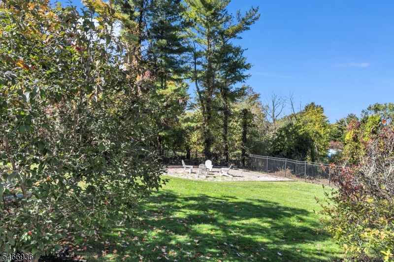 14 Paddock Court Bernards NJ 07920