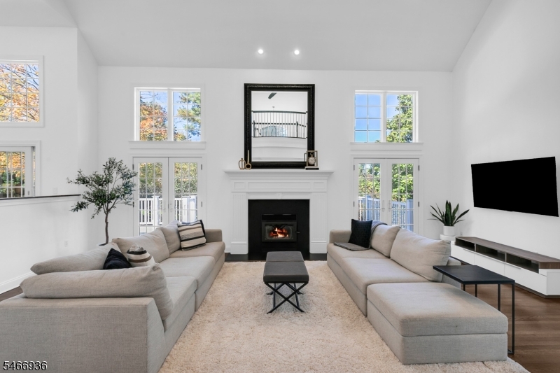 14 Paddock Court Bernards NJ 07920