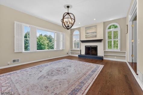 38 Grove Farm Road Union NJ 08867