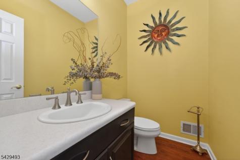 38 Grove Farm Road Union NJ 08867