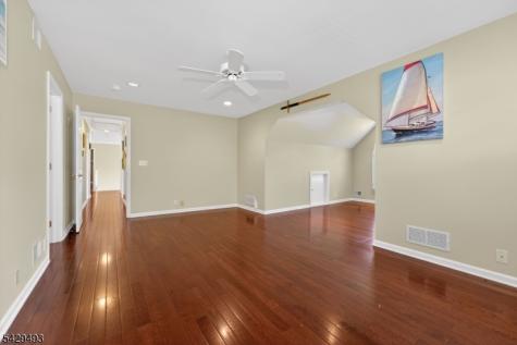 38 Grove Farm Road Union NJ 08867