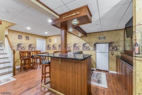 6 Jayne Drive Lopatcong NJ 08865