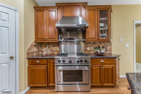 6 Jayne Drive Lopatcong NJ 08865
