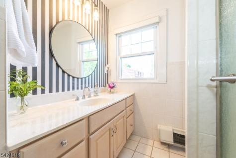 77 1ST Avenue Little Falls NJ 07424