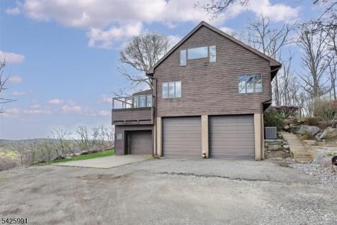 6 Copperas Ridge Road Rockaway NJ 07866