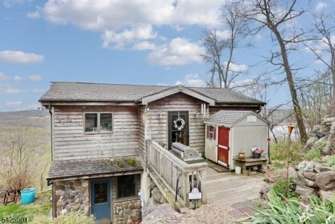 6 Copperas Ridge Road Rockaway NJ 07866