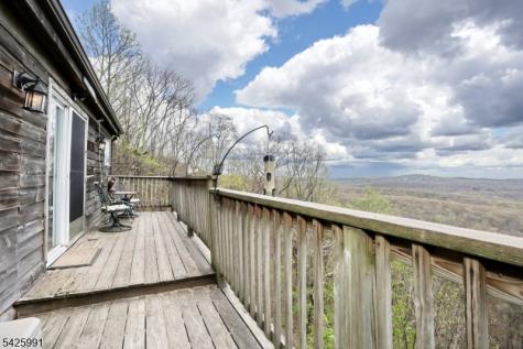 6 Copperas Ridge Road Rockaway NJ 07866