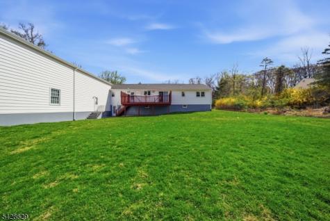 42 Schoolhouse Road Randolph NJ 07869