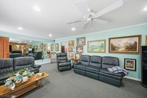 42 Schoolhouse Road Randolph NJ 07869
