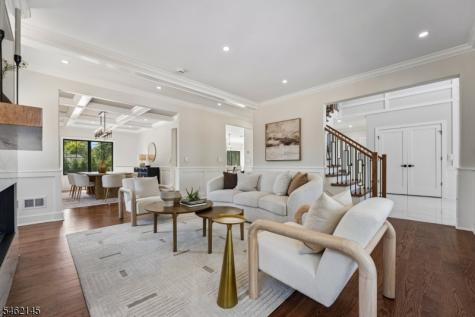 9 Blackbirch Road Scotch Plains NJ 07076
