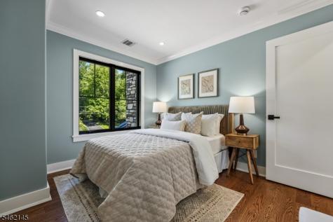 9 Blackbirch Road Scotch Plains NJ 07076