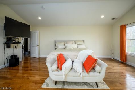32 Pleasant Plains Road Franklin NJ 08823