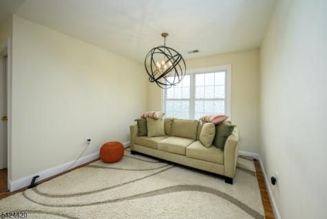 32 Pleasant Plains Road Franklin NJ 08823
