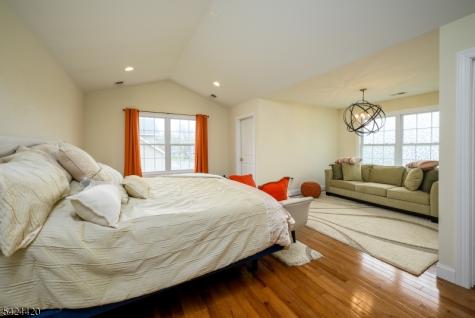 32 Pleasant Plains Road Franklin NJ 08823
