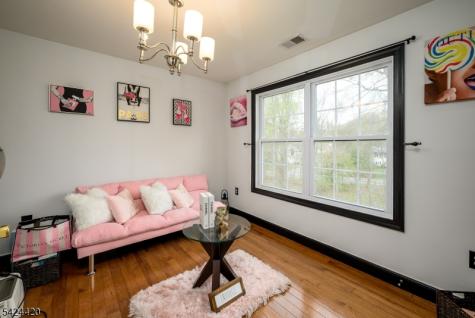 32 Pleasant Plains Road Franklin NJ 08823