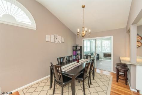 14 Green Drive East Hanover NJ 07936
