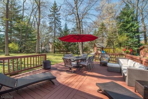 14 Green Drive East Hanover NJ 07936