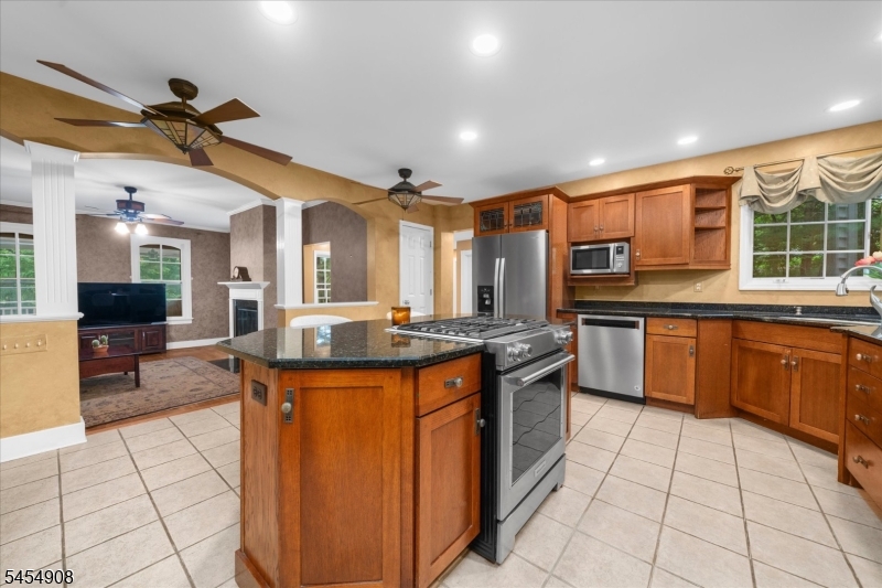 46 Everitts Hill Road Raritan NJ 08822