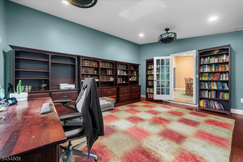 46 Everitts Hill Road Raritan NJ 08822