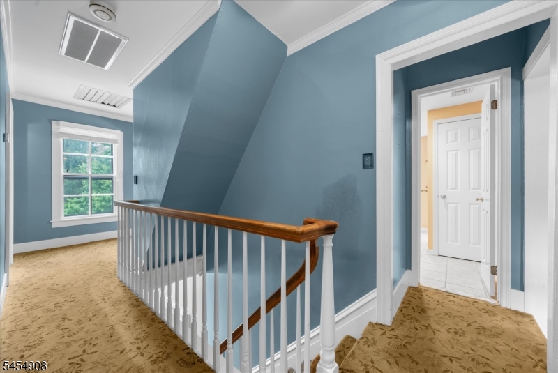 46 Everitts Hill Road Raritan NJ 08822