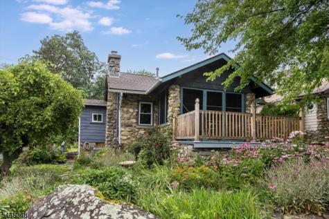 17 Ridge Road Stanhope NJ 07874