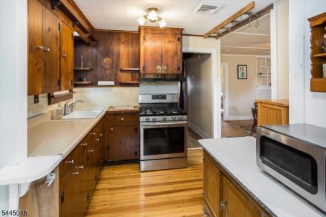 17 Ridge Road Stanhope NJ 07874