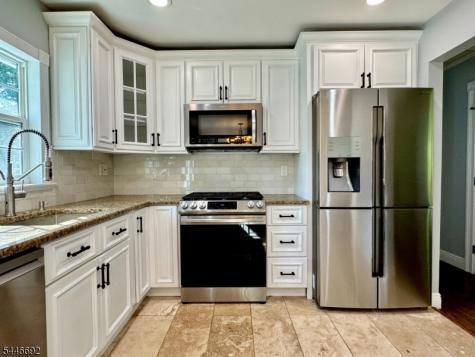 82 Catswamp Road Allamuchy NJ 07840