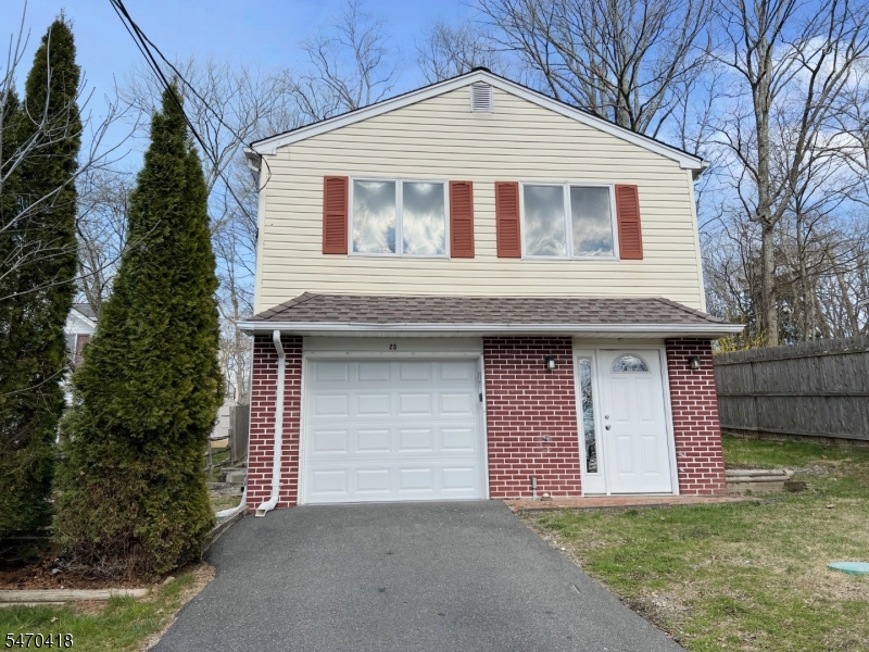 25 Kynor Avenue Hopatcong NJ 07874
