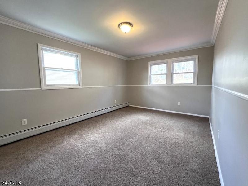 25 Kynor Avenue Hopatcong NJ 07874