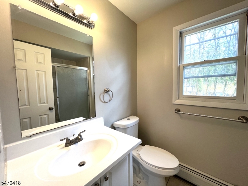 25 Kynor Avenue Hopatcong NJ 07874