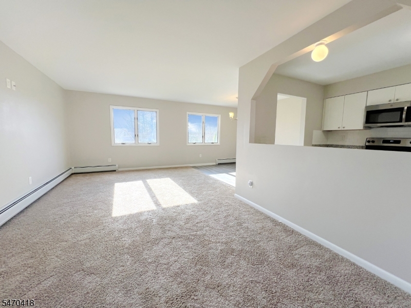 25 Kynor Avenue Hopatcong NJ 07874