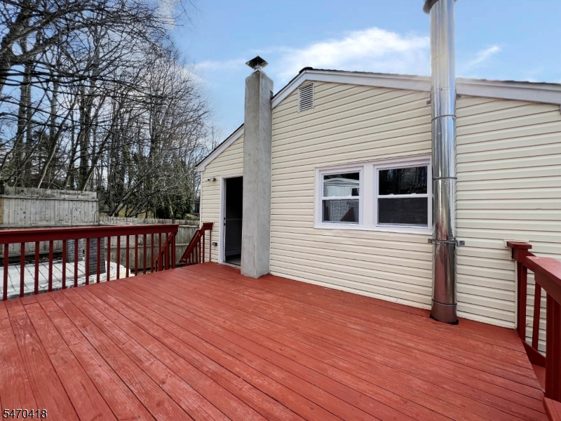 25 Kynor Avenue Hopatcong NJ 07874