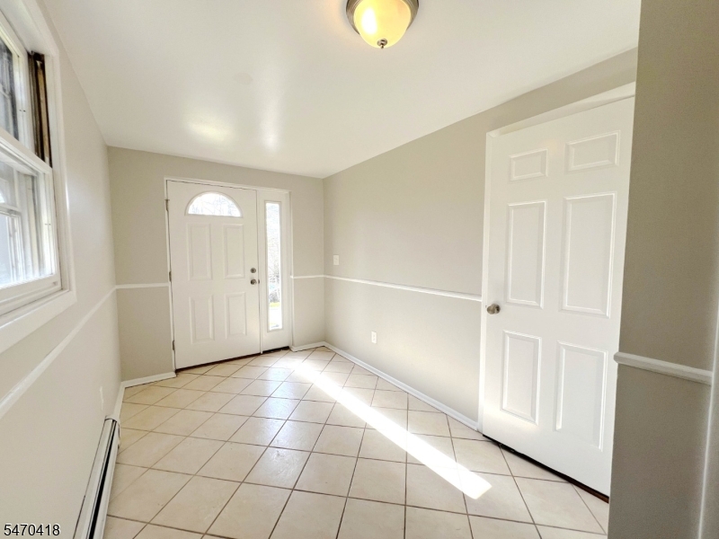 25 Kynor Avenue Hopatcong NJ 07874
