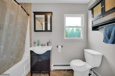 3 Riverside Road West Milford NJ 07421