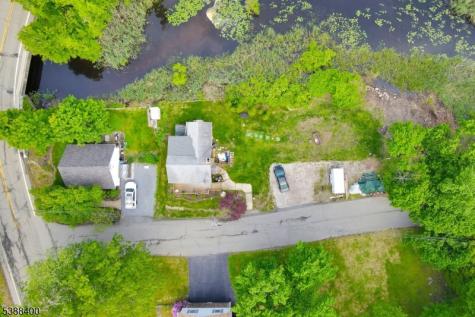 3 Riverside Road West Milford NJ 07421