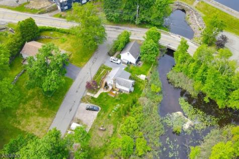 3 Riverside Road West Milford NJ 07421