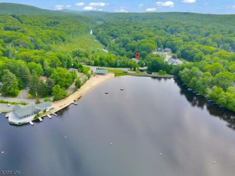 3 Riverside Road West Milford NJ 07421