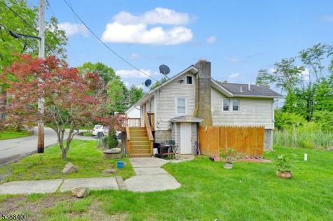 3 Riverside Road West Milford NJ 07421