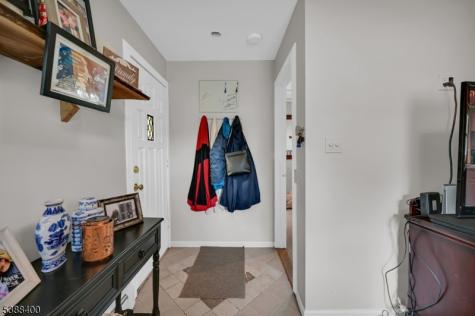 3 Riverside Road West Milford NJ 07421