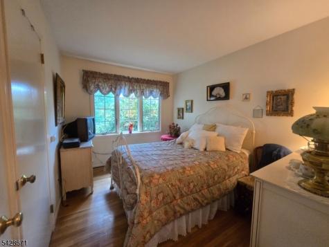 3 Perrelli Lane Jefferson NJ 07438