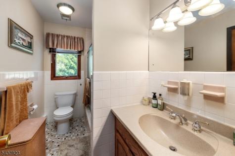 1 Lundy Terrace Butler NJ 07405