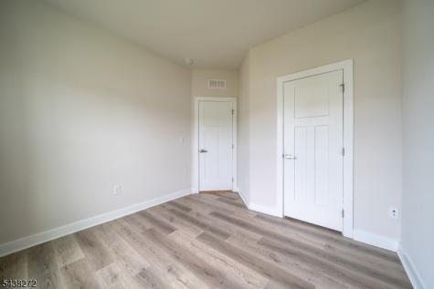 14 Mountain View Lane Mansfield NJ 07865
