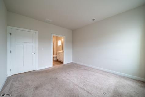 14 Mountain View Lane Mansfield NJ 07865
