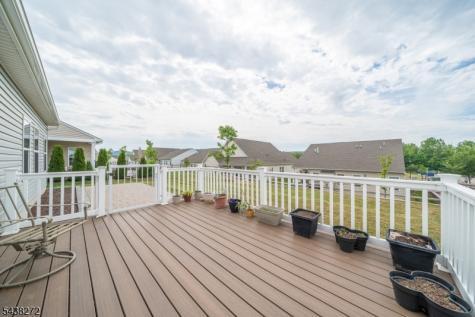 14 Mountain View Lane Mansfield NJ 07865