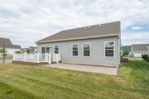 14 Mountain View Lane Mansfield NJ 07865